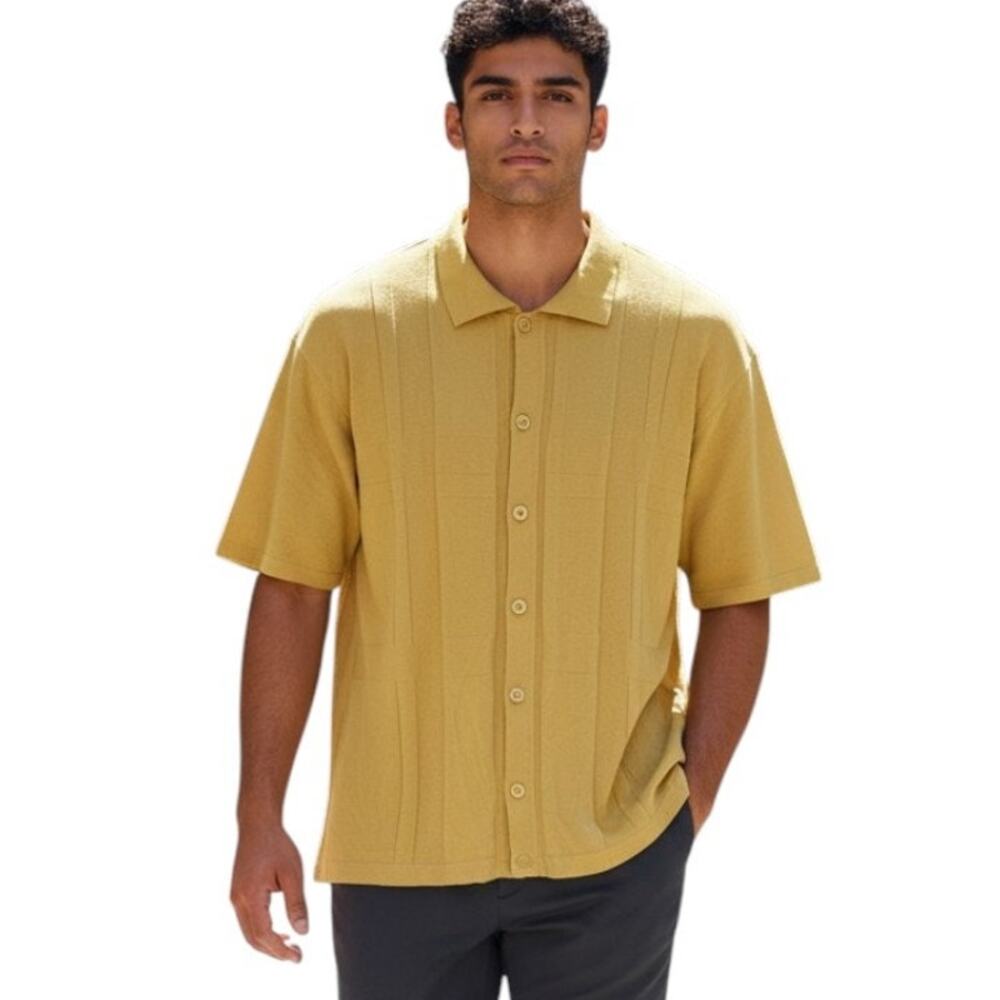 M2 by Morvati Men's Shirt, Gold, Knit, Button Down, Short Sleeves, Size XL